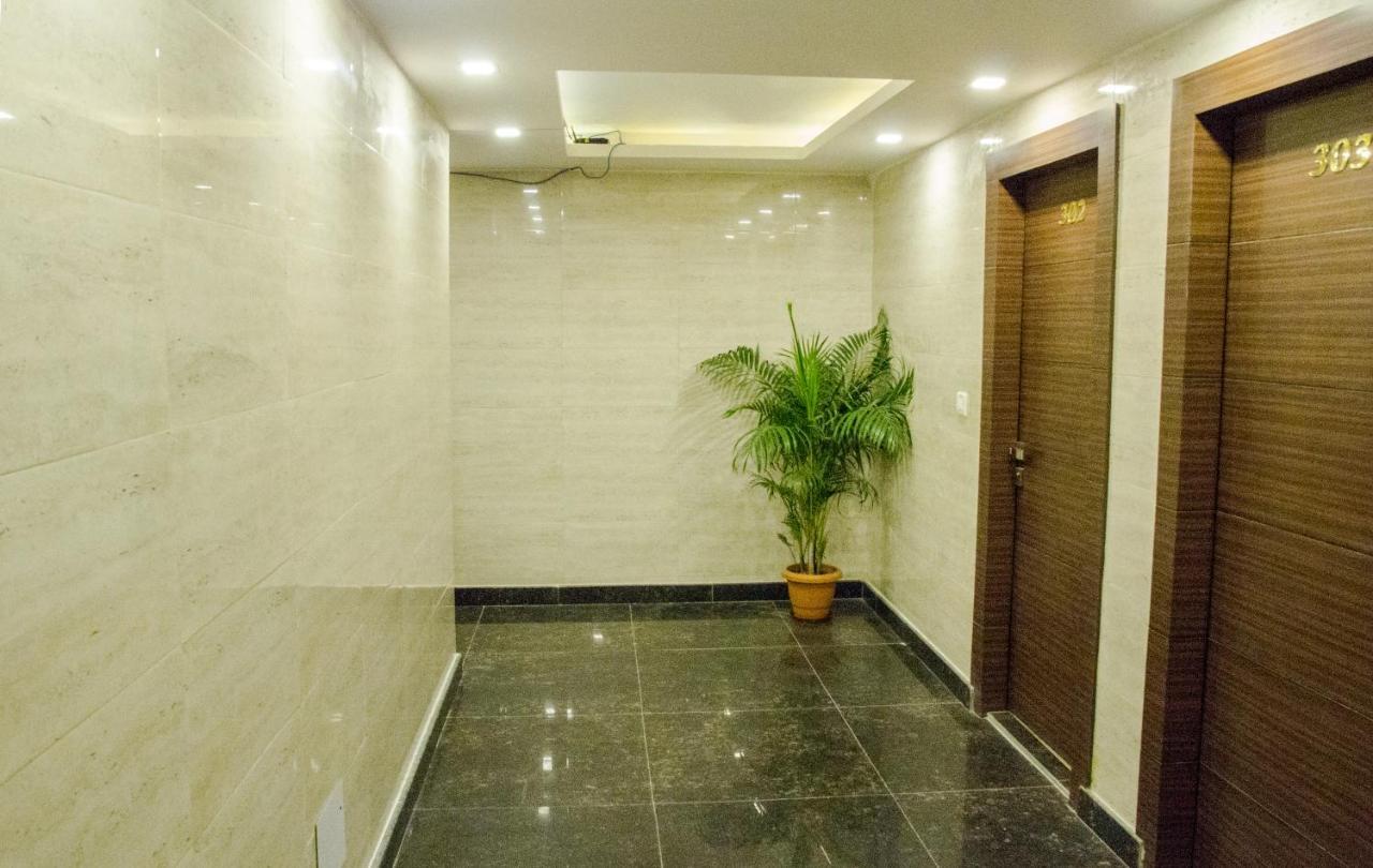 Hotel Pawan Plaza Near Sir Ganga Ram Hospital Deli Exterior foto